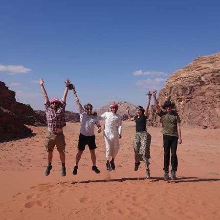 Bedouin Cave Wadi Rum Campsite Hotel Exterior photo