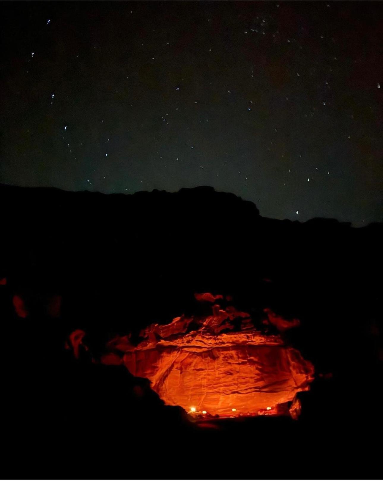 Bedouin Cave Wadi Rum Campsite Hotel Exterior photo